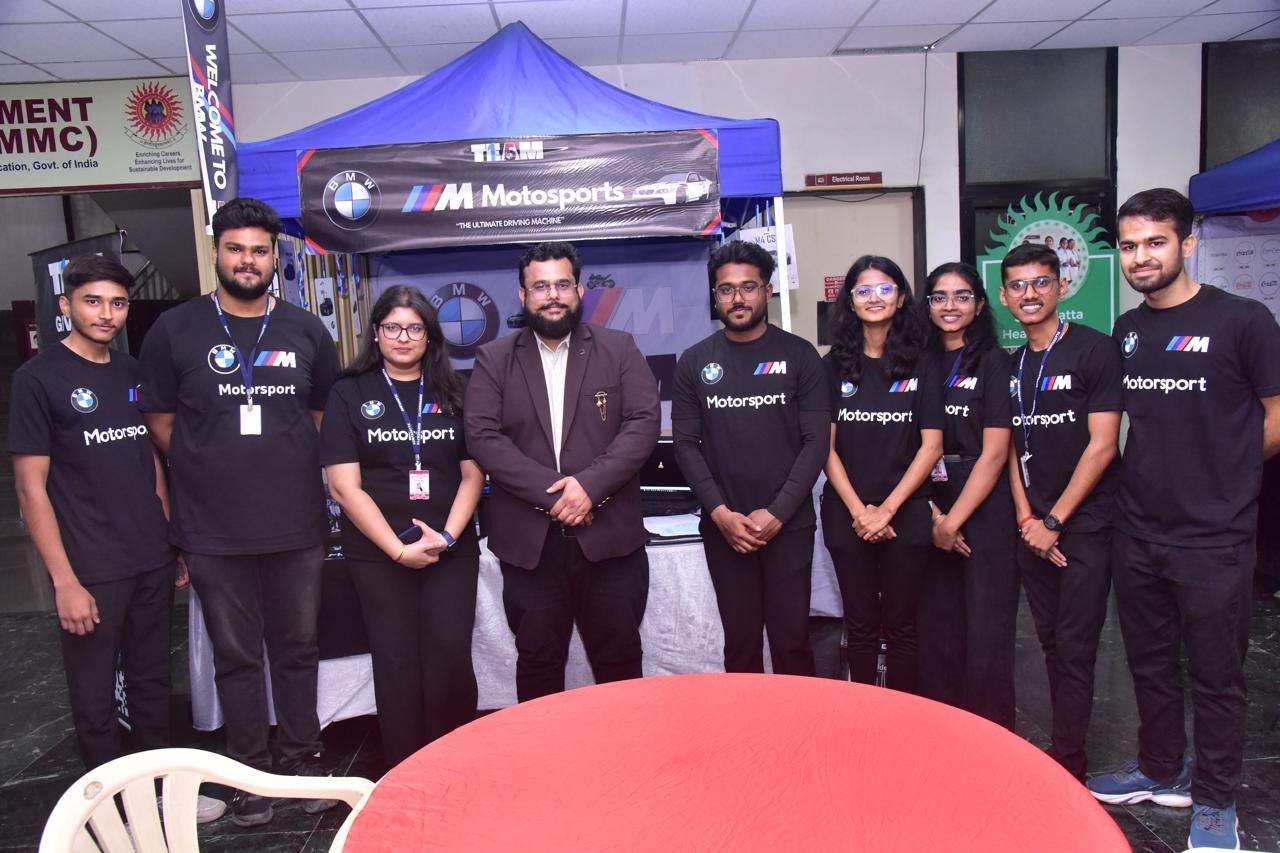 Mr. Swapnil Puranik, Founder of Make My Hype, attended the Karobaar 4.0 as a Jury Member, organised by Suryadutta Institute of Management, Pune.